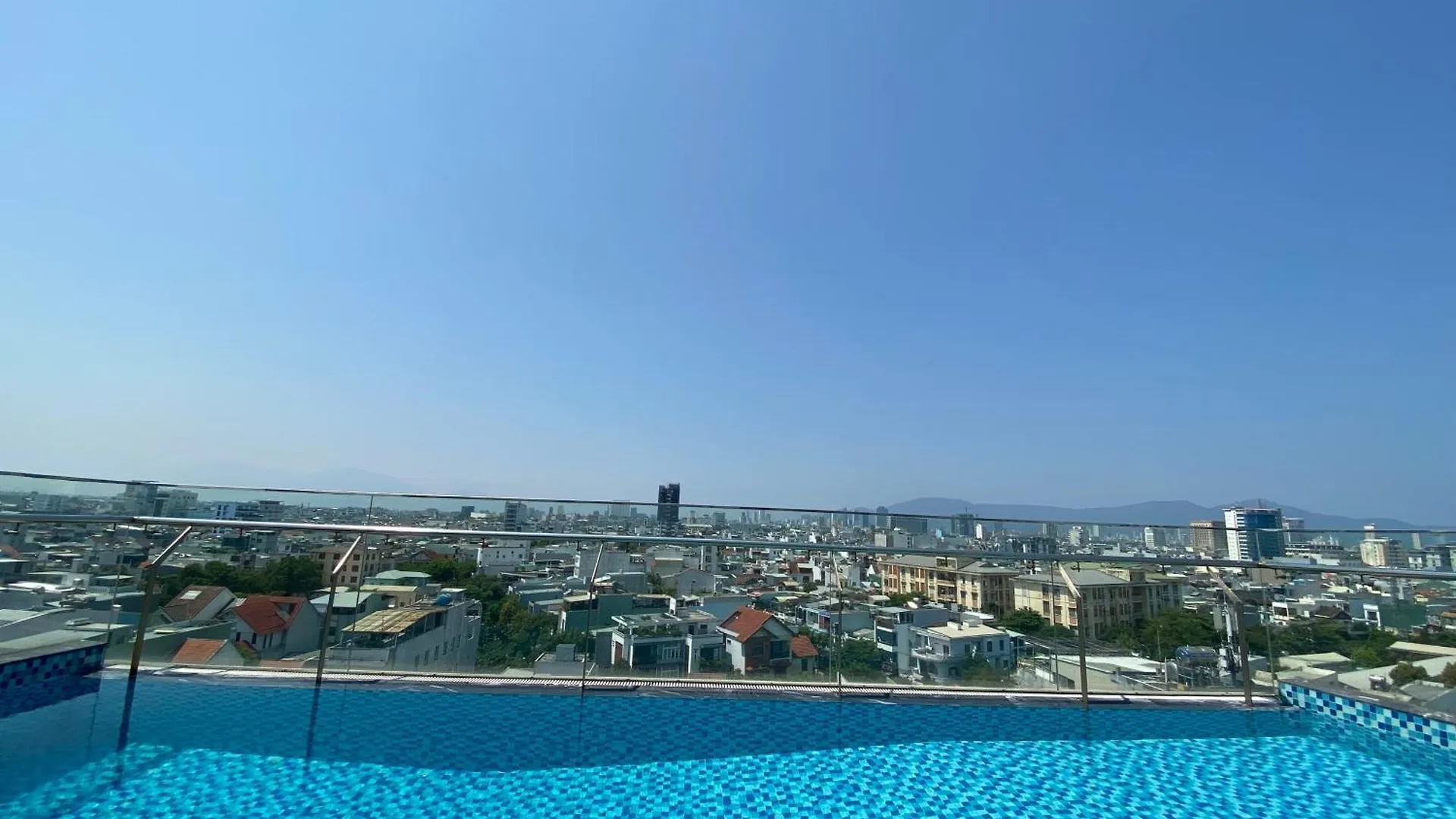 Minh Quan Hotel - Da Nang Center By Hos